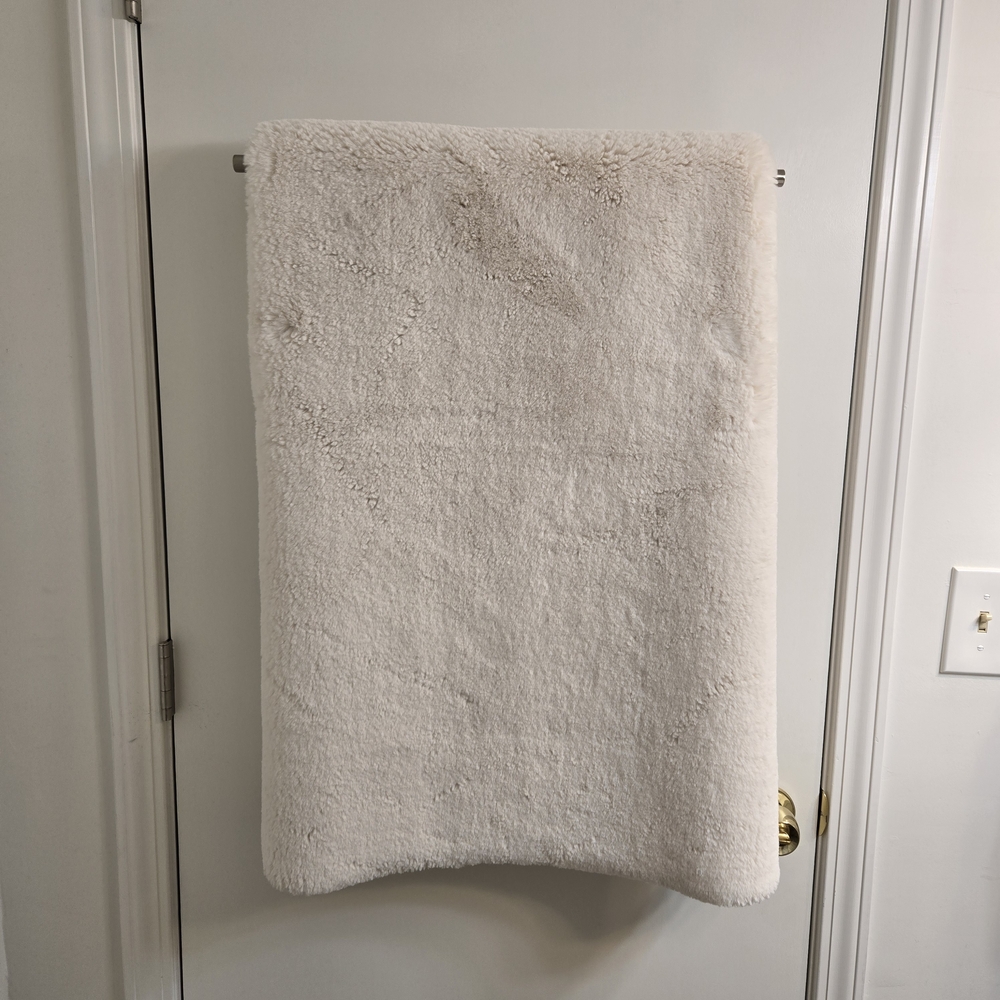 Faux Fur Rectangle Rug, Ivory - Picture 3 of 12